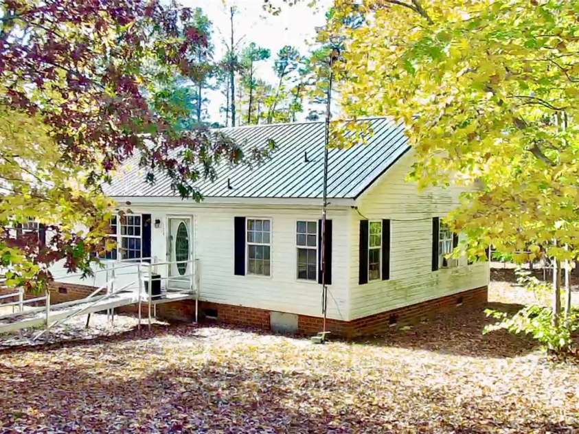 276 Ostwalt Amity Road, Troutman, NC 28166.  MLS# CAR4083302, YatesRealty ID 9126. 
