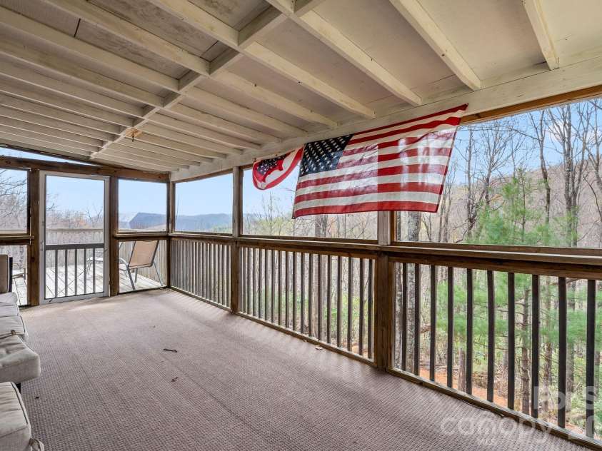 288 Willow Lane, Rosman, NC 28772.  MLS# CAR4361321, YatesRealty ID 9128. 