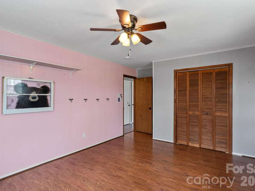 288 Willow Lane, Rosman, NC 28772.  MLS# CAR4361321, YatesRealty ID 9128. 