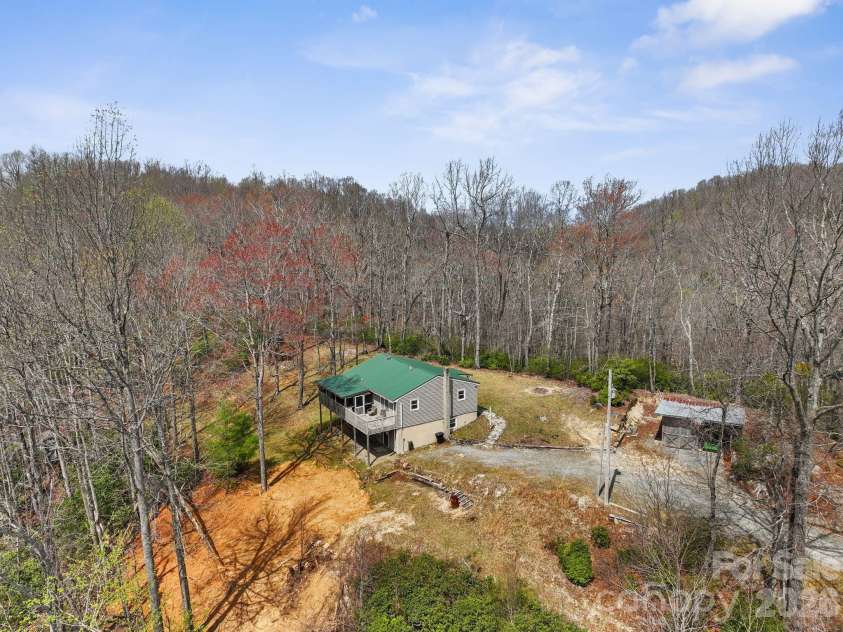 288 Willow Lane, Rosman, NC 28772.  MLS# CAR4361321, YatesRealty ID 9128. 
