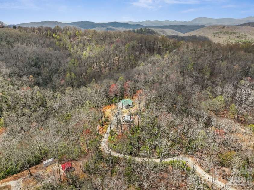 288 Willow Lane, Rosman, NC 28772.  MLS# CAR4361321, YatesRealty ID 9128. 
