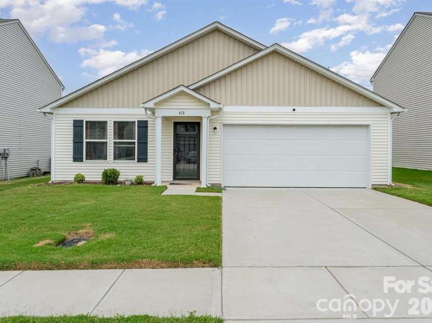 418 Winsley Drive, Salisbury, NC 28147.  MLS# CAR4343311, YatesRealty ID 9129. 