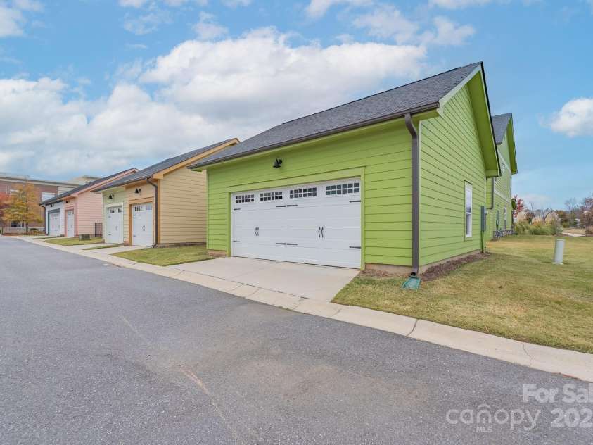 1044 Riverwalk Parkway, Rock Hill, SC 29730.  MLS# CAR4322662, YatesRealty ID 913. 