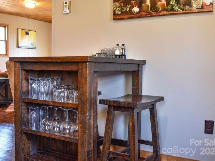 77 Nash Trail, Bryson City, NC 28713.  MLS# CAR4220215, YatesRealty ID 913. 