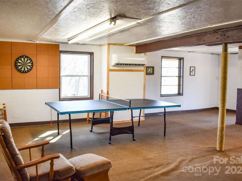 77 Nash Trail, Bryson City, NC 28713.  MLS# CAR4220215, YatesRealty ID 913. Mini-split heat/air