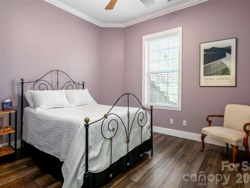 47 Timberwood Drive, Asheville, NC 28806.  MLS# CAR4360471, YatesRealty ID 9130. 