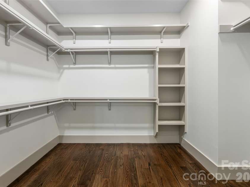 110 Unadilla Avenue, Asheville, NC 28803.  MLS# CAR4249602, YatesRealty ID 9132. Primary suite walk-in closet