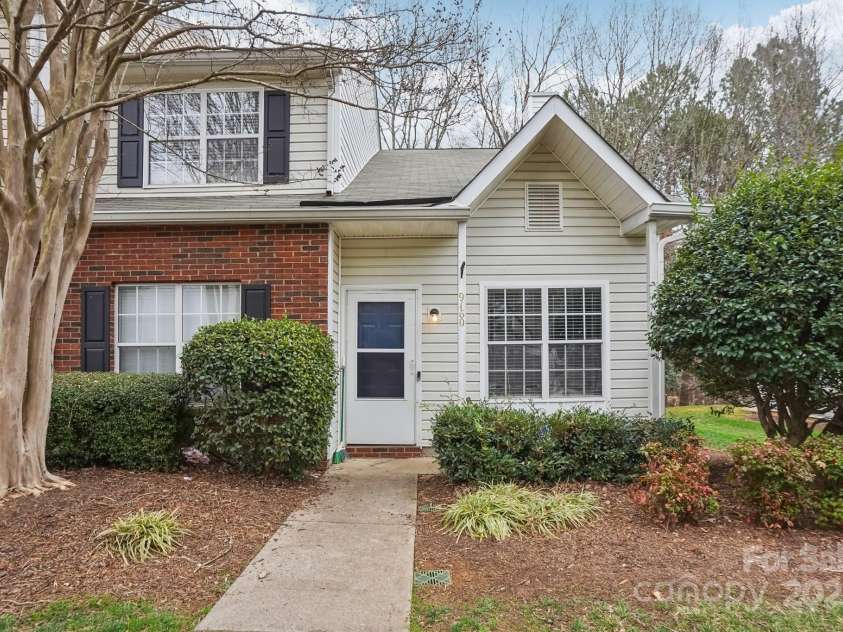 9160 Exbury Court, Charlotte, NC 28269.  MLS# CAR4221179, YatesRealty ID 9132. 