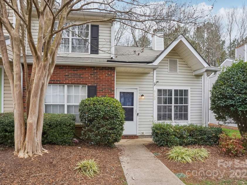 9160 Exbury Court, Charlotte, NC 28269.  MLS# CAR4221179, YatesRealty ID 9132. 