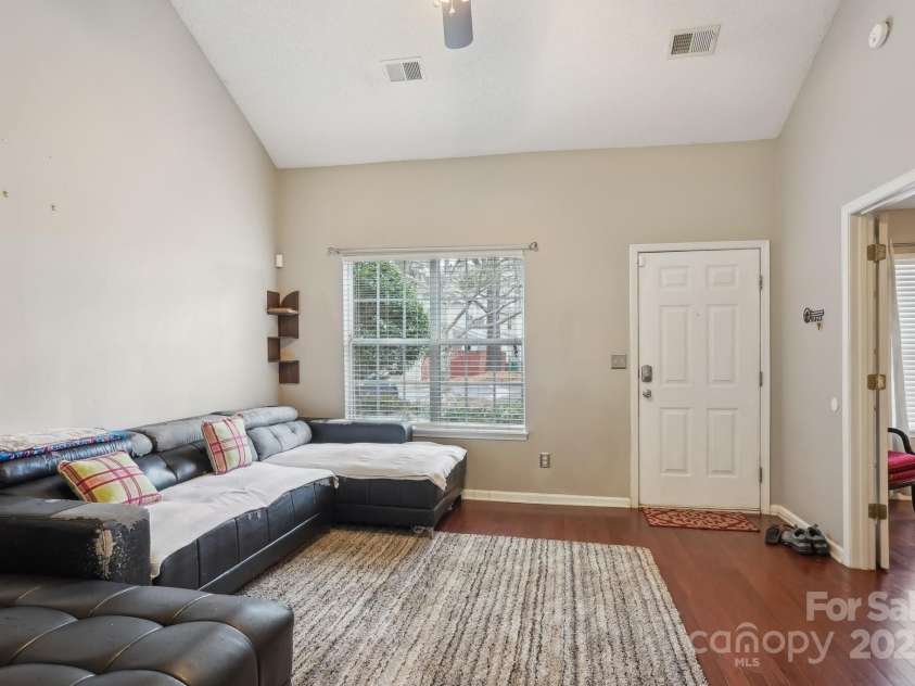 9160 Exbury Court, Charlotte, NC 28269.  MLS# CAR4221179, YatesRealty ID 9132. 