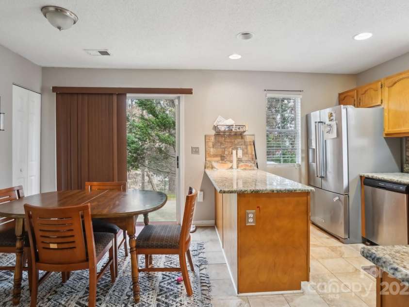 9160 Exbury Court, Charlotte, NC 28269.  MLS# CAR4221179, YatesRealty ID 9132. 