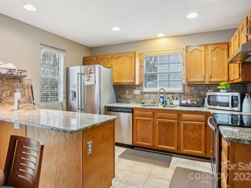 9160 Exbury Court, Charlotte, NC 28269.  MLS# CAR4221179, YatesRealty ID 9132. 