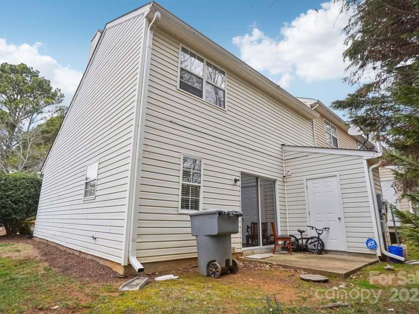9160 Exbury Court, Charlotte, NC 28269.  MLS# CAR4221179, YatesRealty ID 9132. 