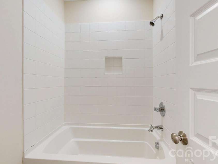 5590 Elk Knob Court, Denver, NC 28037.  MLS# CAR4321016, YatesRealty ID 9133. 