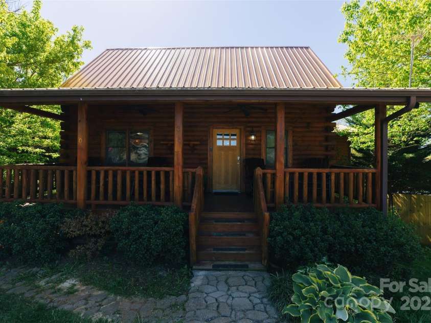 375 Sheppard Branch Road, Weaverville, NC 28787.  MLS# CAR4228322, YatesRealty ID 9134. Front of house from driveway