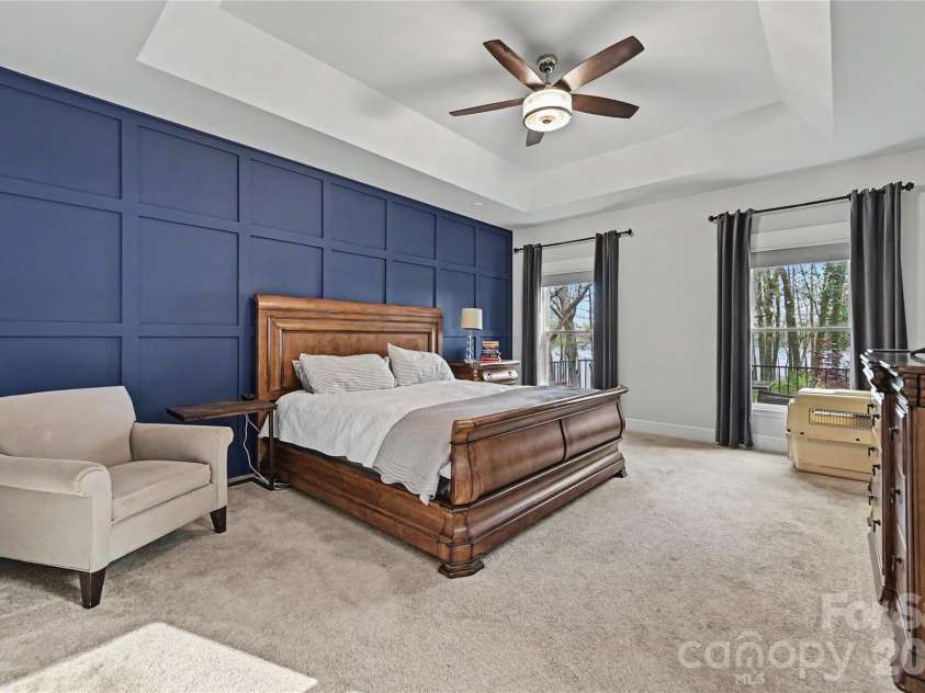 4841 Mountain Point Lane, Charlotte, NC 28216.  MLS# CAR4359009, YatesRealty ID 9134. 