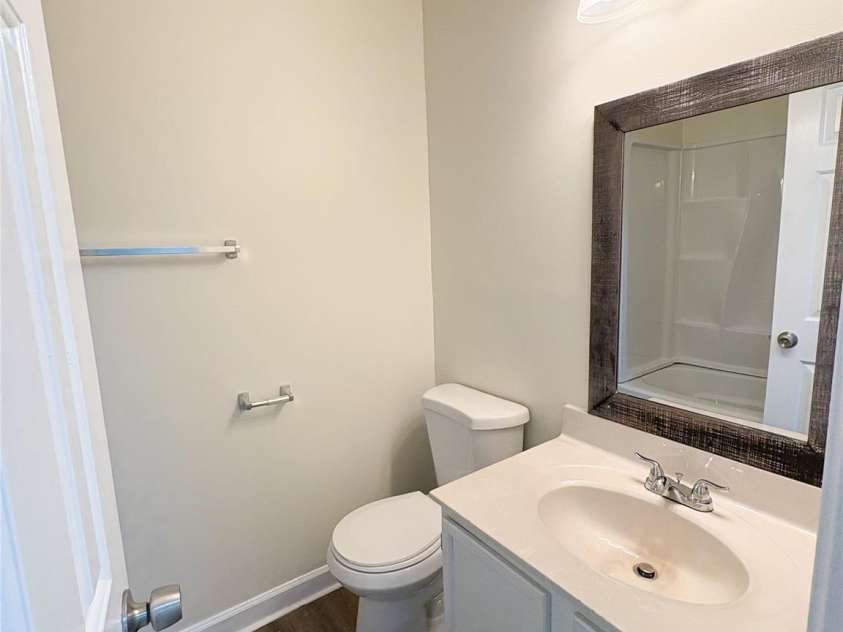 2307 Hope Valley Lane, Charlotte, NC 28213.  MLS# CAR4221365, YatesRealty ID 9135. 