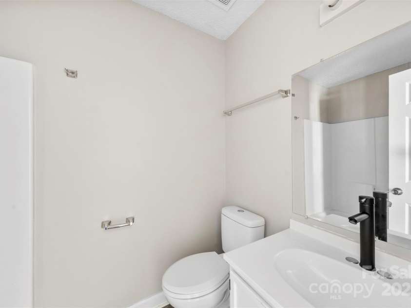 1682 Sandpiper Drive, Rock Hill, SC 29732.  MLS# CAR4246330, YatesRealty ID 9136. 