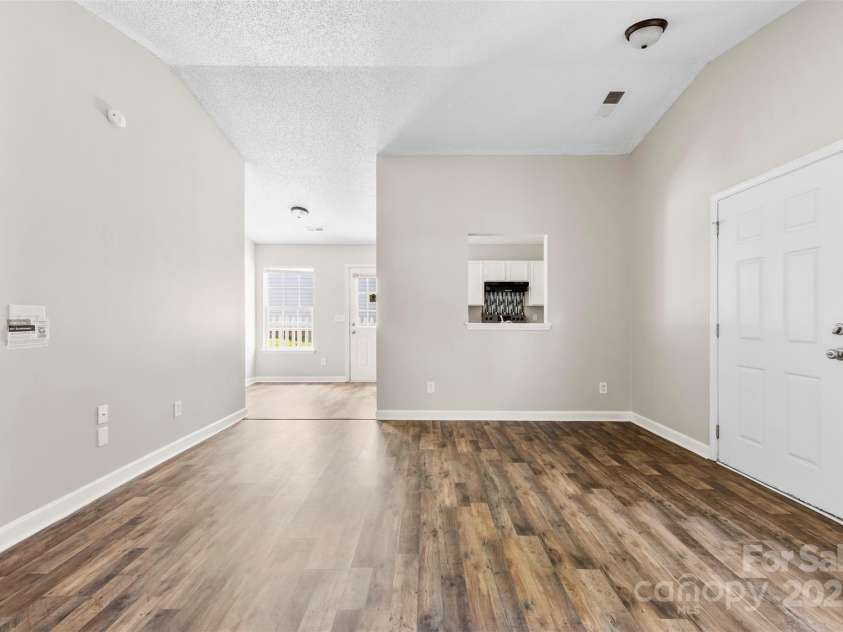 1682 Sandpiper Drive, Rock Hill, SC 29732.  MLS# CAR4246330, YatesRealty ID 9136. 