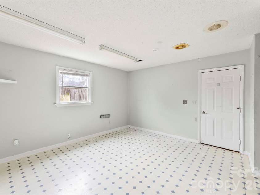 3835 Beaty Road, Gastonia, NC 28056.  MLS# CAR4344123, YatesRealty ID 9137. 