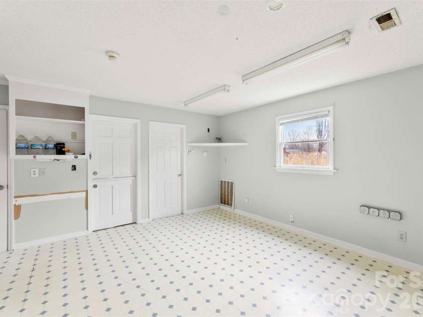 3835 Beaty Road, Gastonia, NC 28056.  MLS# CAR4344123, YatesRealty ID 9137. 