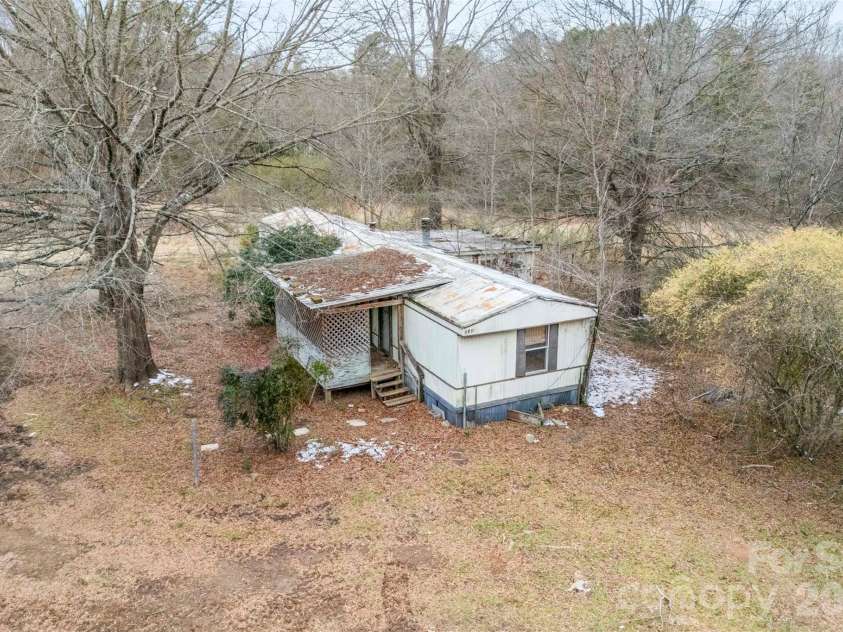 3835 Beaty Road, Gastonia, NC 28056.  MLS# CAR4344123, YatesRealty ID 9137. 