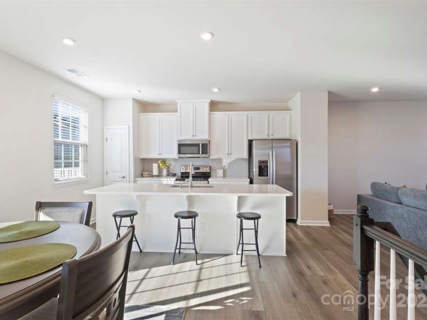 2016 Tupelo Grove Lane, Gastonia, NC 28054.  MLS# CAR4332222, YatesRealty ID 9138. 