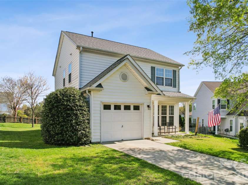 3139 Tanzanite Circle, Fort Mill, SC 29708.  MLS# CAR4360077, YatesRealty ID 9139. 
