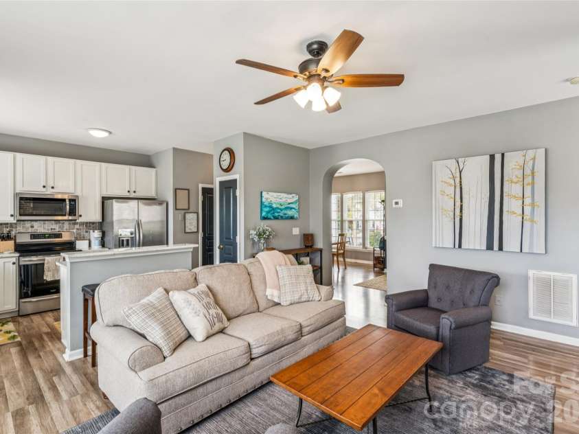 3139 Tanzanite Circle, Fort Mill, SC 29708.  MLS# CAR4360077, YatesRealty ID 9139. 