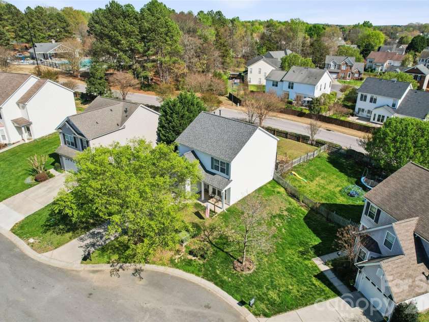 3139 Tanzanite Circle, Fort Mill, SC 29708.  MLS# CAR4360077, YatesRealty ID 9139. 