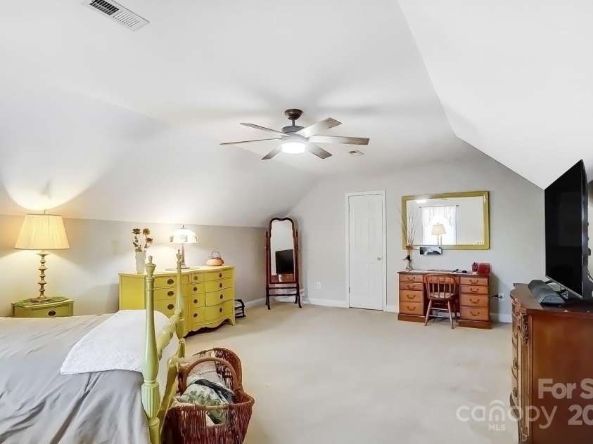 932 Dovefield Drive, York, SC 29745.  MLS# CAR4228457, YatesRealty ID 9139. 