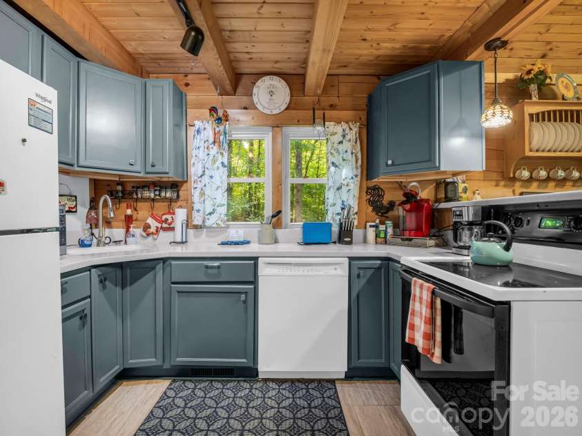 480 Rivercrest Parkway, Rutherfordton, NC 28139.  MLS# CAR4358989, YatesRealty ID 9140. 