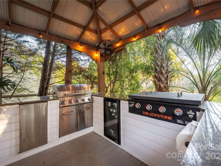 155 Samdusky Lane, Mooresville, NC 28117.  MLS# CAR4316921, YatesRealty ID 9142. 