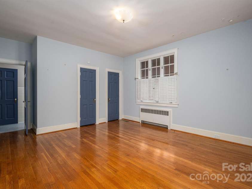 424 College Avenue, Newton, NC 28658.  MLS# CAR4189231, YatesRealty ID 9142. Primary Bedroom