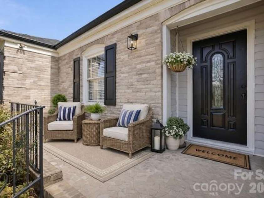 5236 Galway Drive, Charlotte, NC 28215.  MLS# CAR4354204, YatesRealty ID 9144. Virtually staged front porch