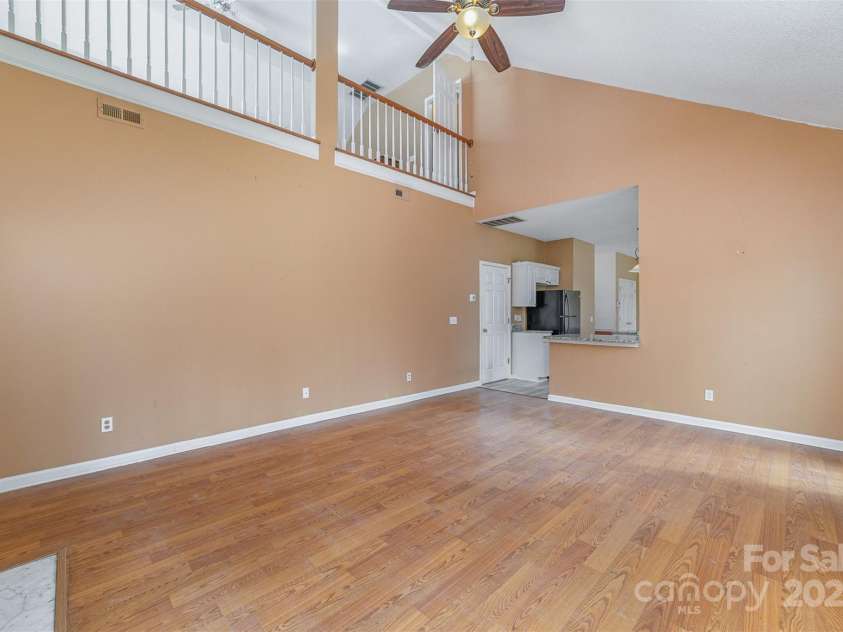 6654 Kingbird Court, Charlotte, NC 28215.  MLS# CAR4209188, YatesRealty ID 9144. 