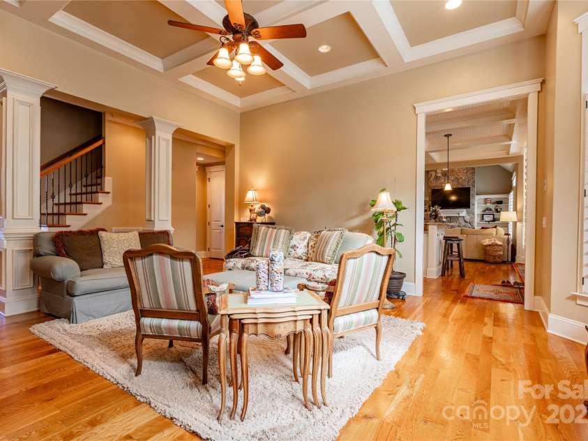 152 Bay Shore Loop, Mooresville, NC 28117.  MLS# CAR4286002, YatesRealty ID 9145. 