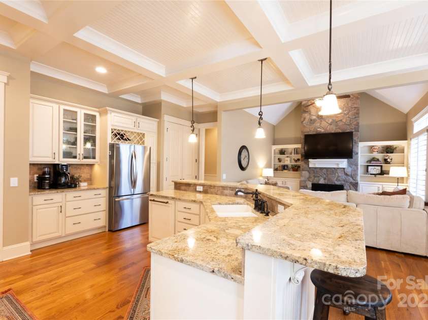 152 Bay Shore Loop, Mooresville, NC 28117.  MLS# CAR4286002, YatesRealty ID 9145. 