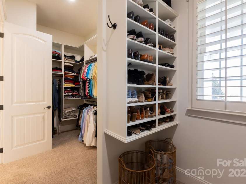 152 Bay Shore Loop, Mooresville, NC 28117.  MLS# CAR4286002, YatesRealty ID 9145. 