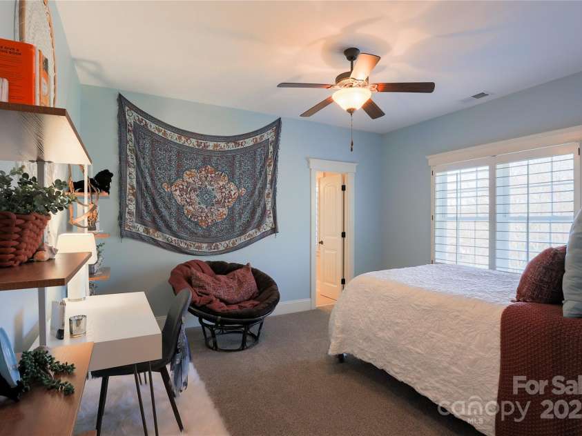 152 Bay Shore Loop, Mooresville, NC 28117.  MLS# CAR4286002, YatesRealty ID 9145. 