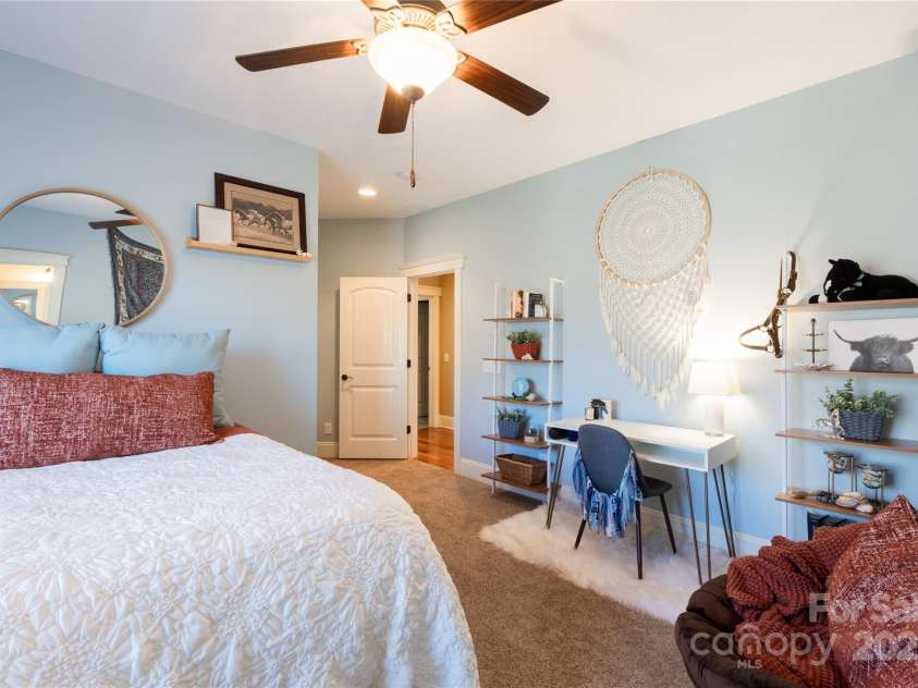 152 Bay Shore Loop, Mooresville, NC 28117.  MLS# CAR4286002, YatesRealty ID 9145. 