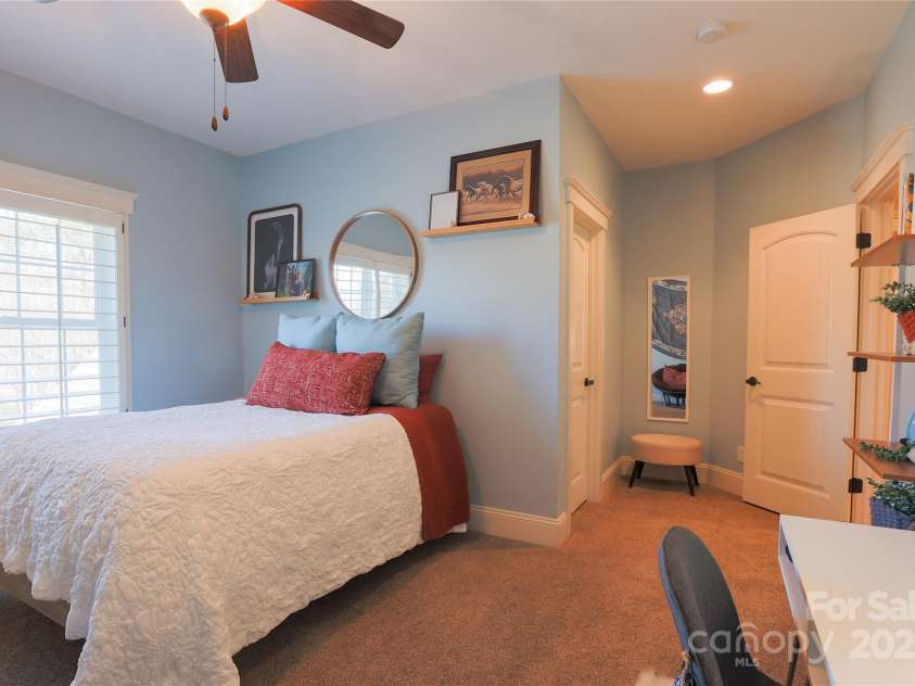 152 Bay Shore Loop, Mooresville, NC 28117.  MLS# CAR4286002, YatesRealty ID 9145. 