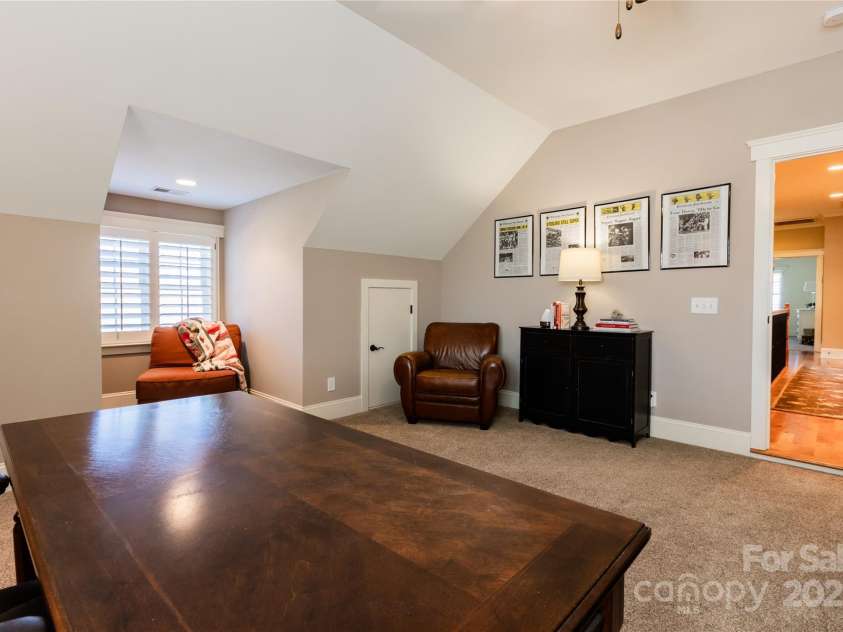 152 Bay Shore Loop, Mooresville, NC 28117.  MLS# CAR4286002, YatesRealty ID 9145. 