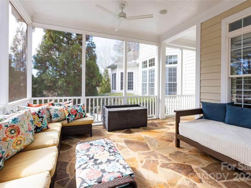 152 Bay Shore Loop, Mooresville, NC 28117.  MLS# CAR4286002, YatesRealty ID 9145. 