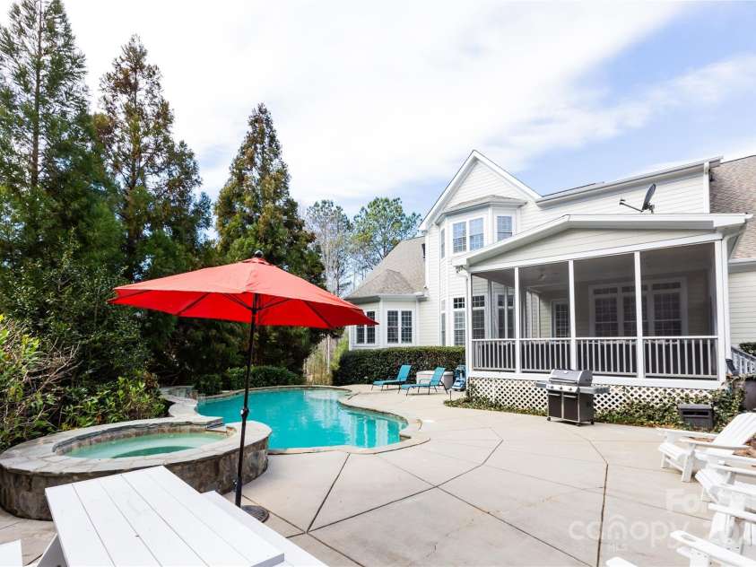 152 Bay Shore Loop, Mooresville, NC 28117.  MLS# CAR4286002, YatesRealty ID 9145. 