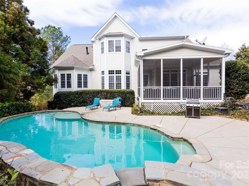 152 Bay Shore Loop, Mooresville, NC 28117.  MLS# CAR4286002, YatesRealty ID 9145. 