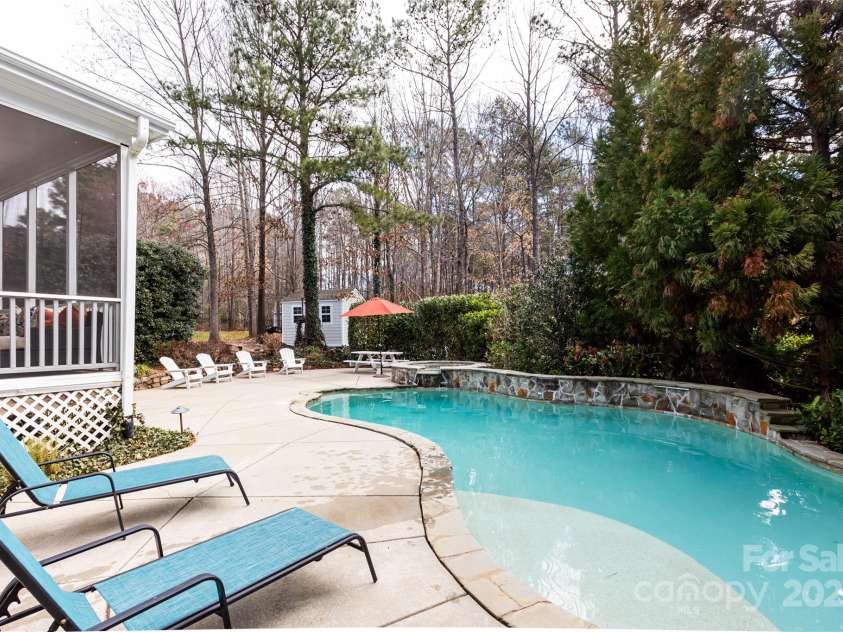 152 Bay Shore Loop, Mooresville, NC 28117.  MLS# CAR4286002, YatesRealty ID 9145. 