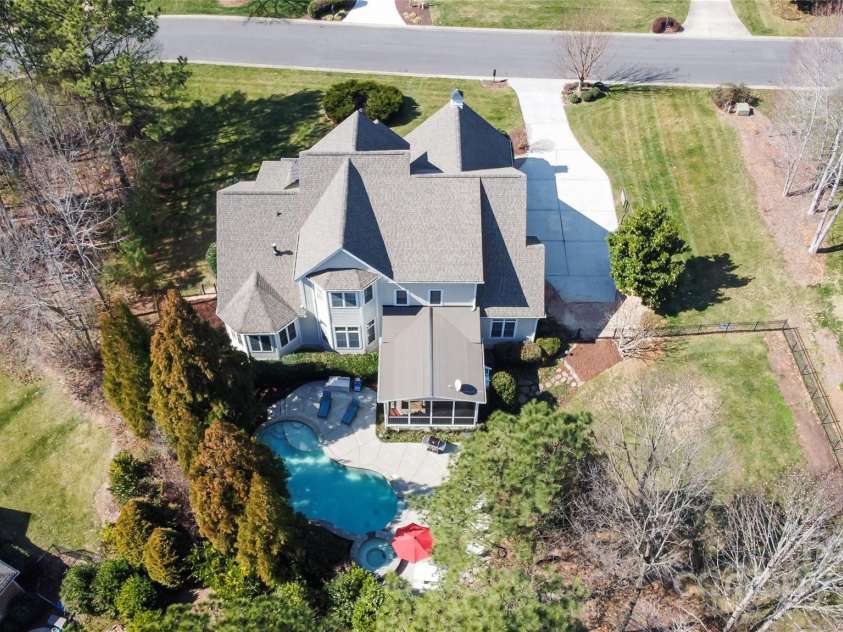152 Bay Shore Loop, Mooresville, NC 28117.  MLS# CAR4286002, YatesRealty ID 9145. 