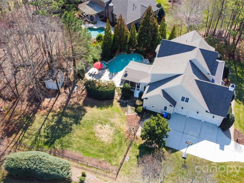 152 Bay Shore Loop, Mooresville, NC 28117.  MLS# CAR4286002, YatesRealty ID 9145. 