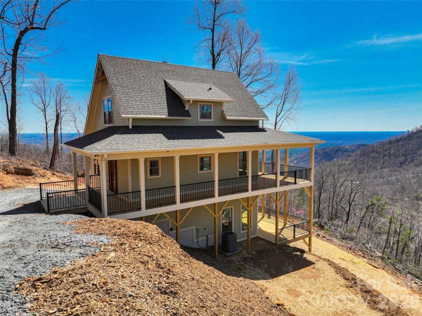2272 Pinnacle Parkway, Union Mills, NC 28167.  MLS# CAR4356349, YatesRealty ID 9145. 